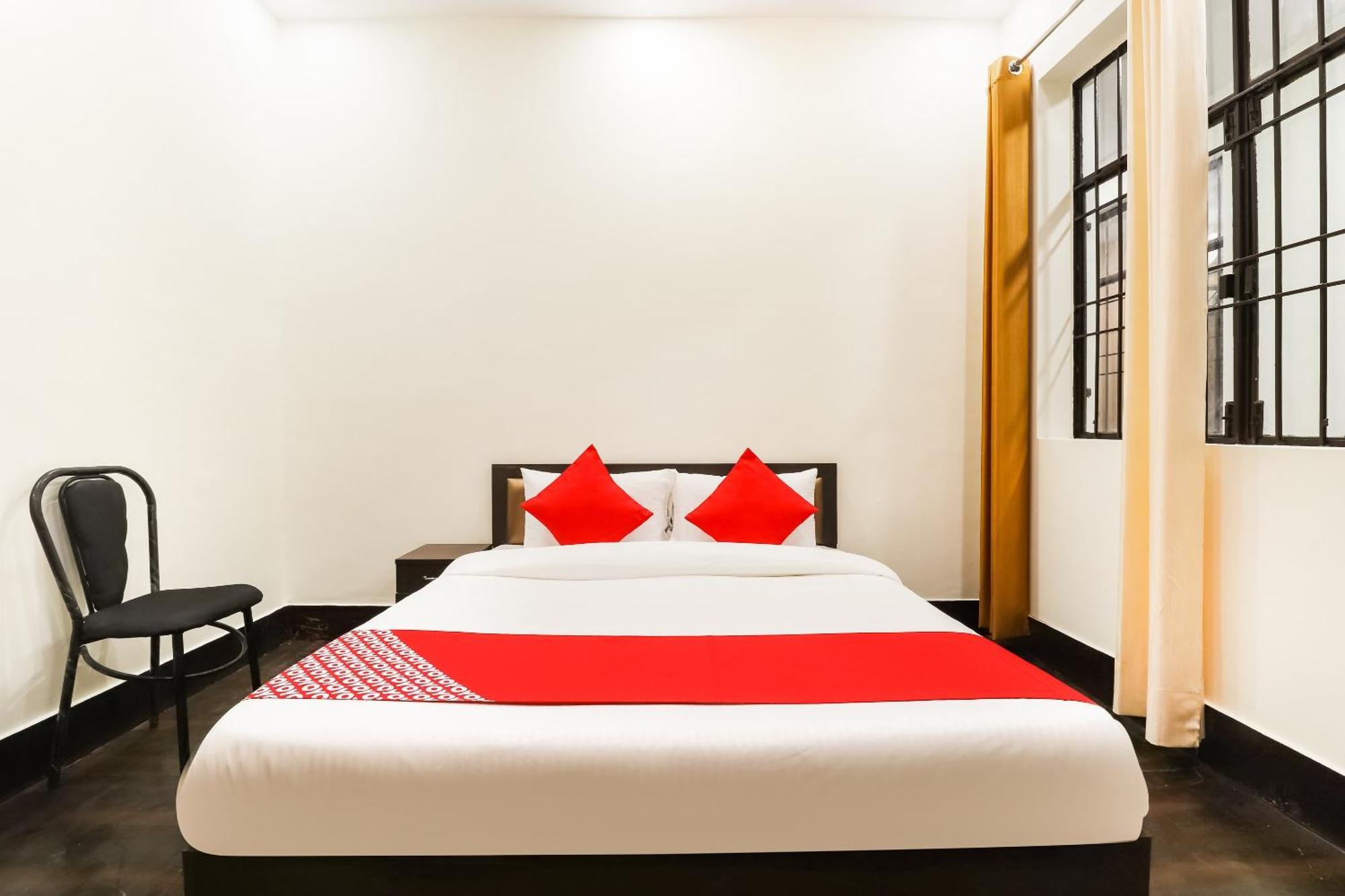 Oyo Hotel Pacifica Near Phoenix United Lucknow Exterior photo